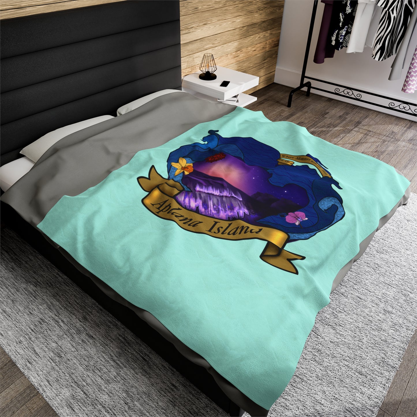 Aplana Island Velveteen Plush Blanket