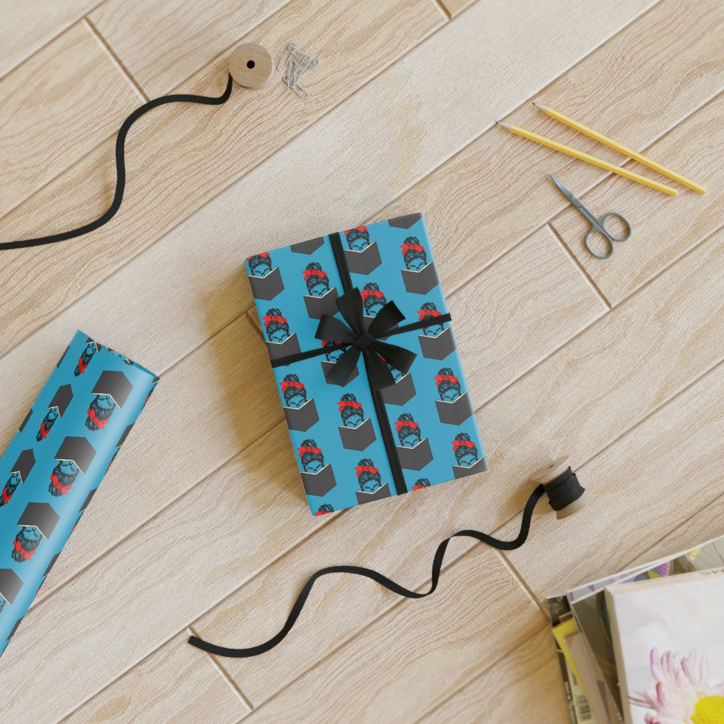 bookish reader gift wrapping paper