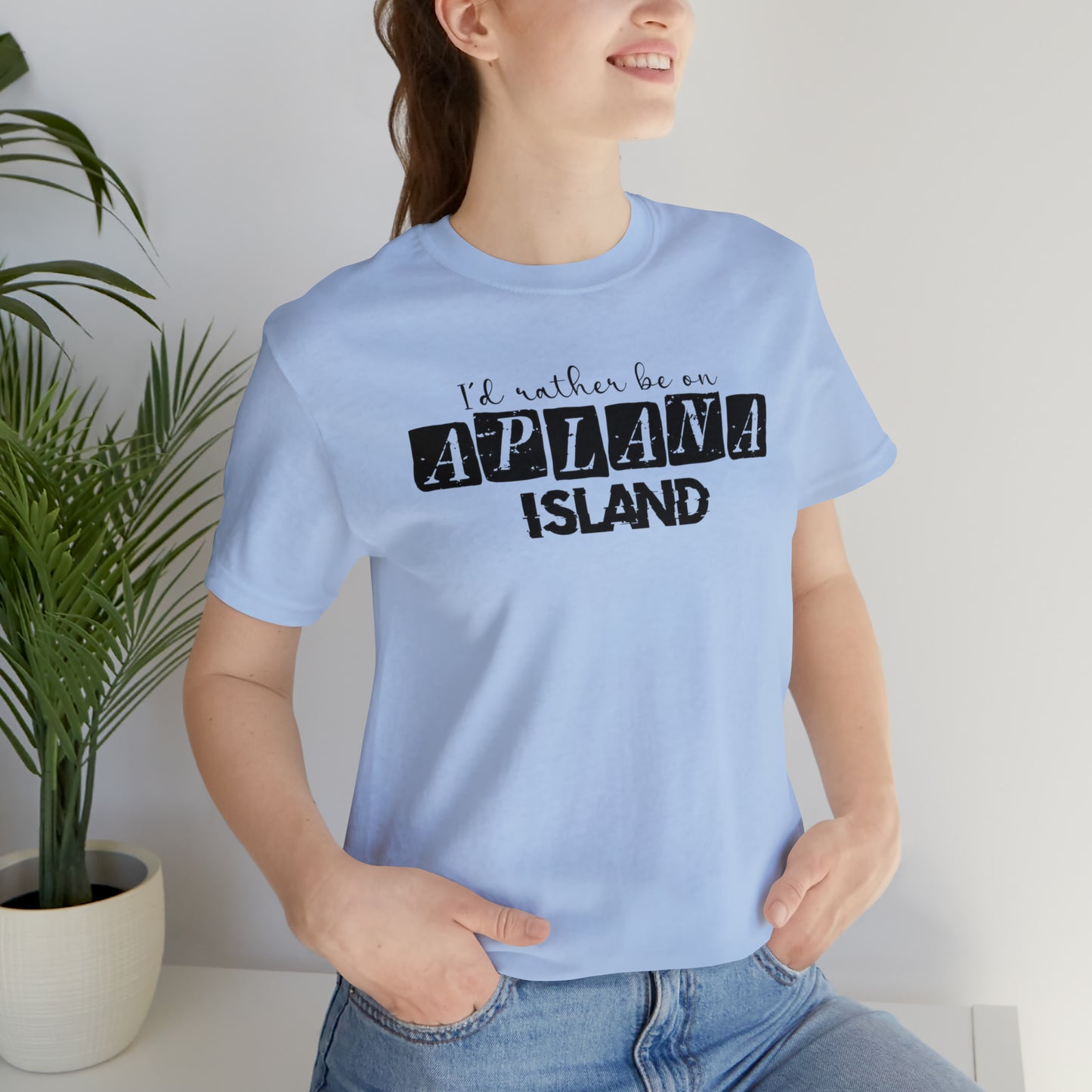 Aplana Island Tee